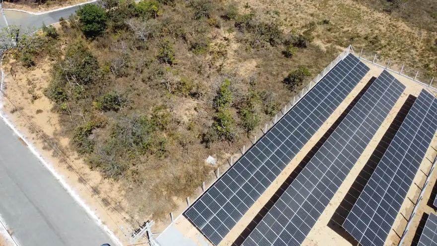 Usina fotovoltaica de solo da Forte Sol